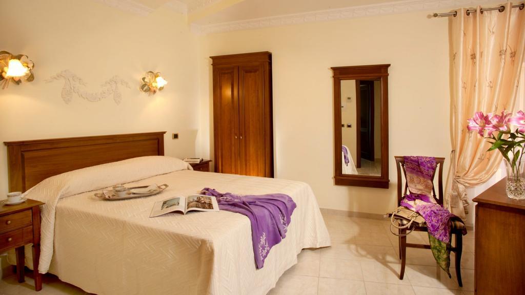רומא Hotel De Monti מראה חיצוני תמונה