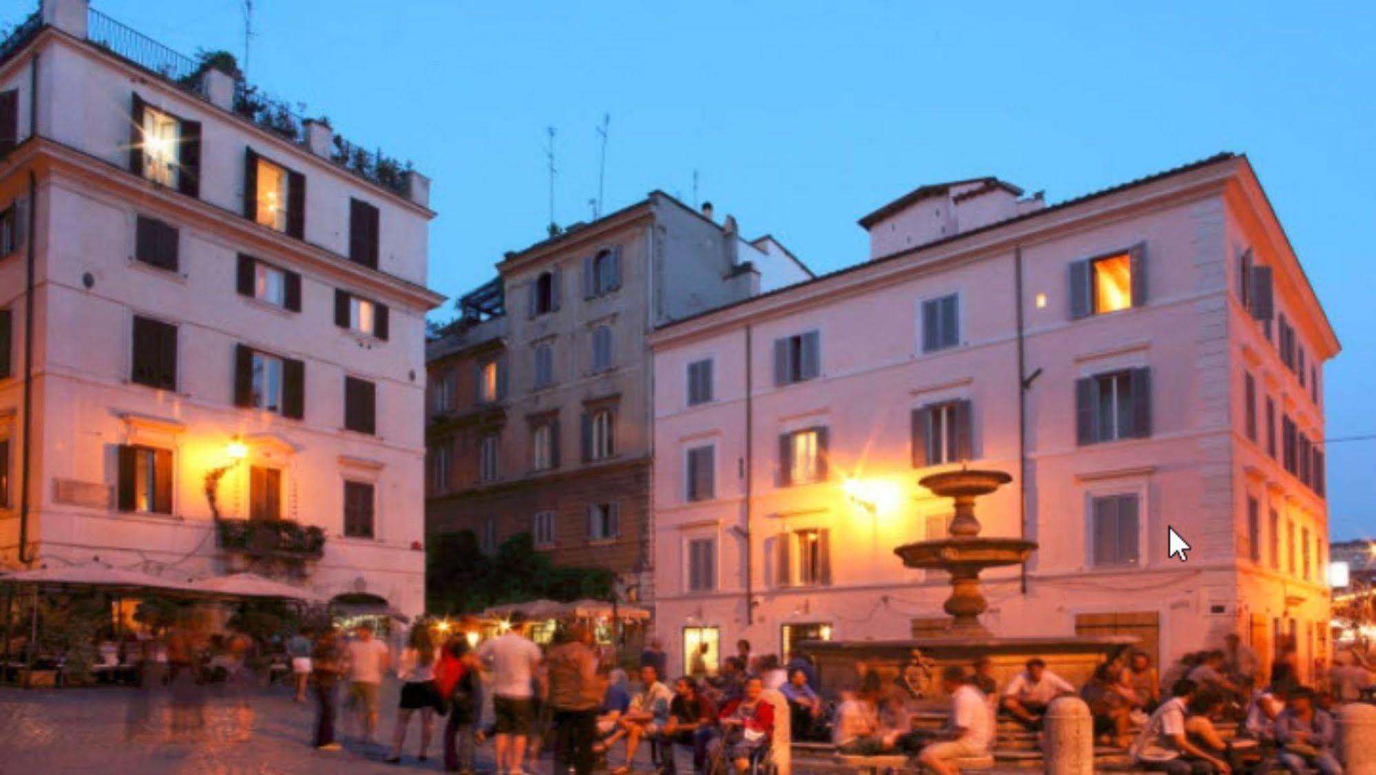 רומא Hotel De Monti מראה חיצוני תמונה